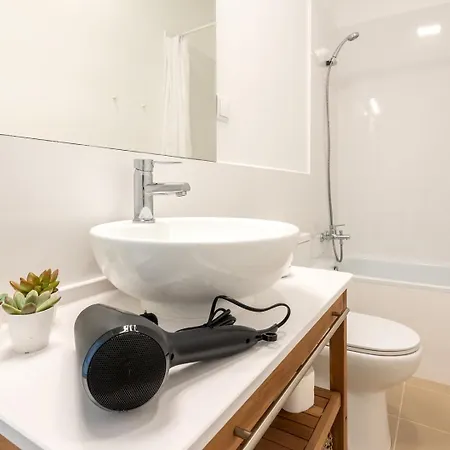 Guestready - Fado - In Saldanha *